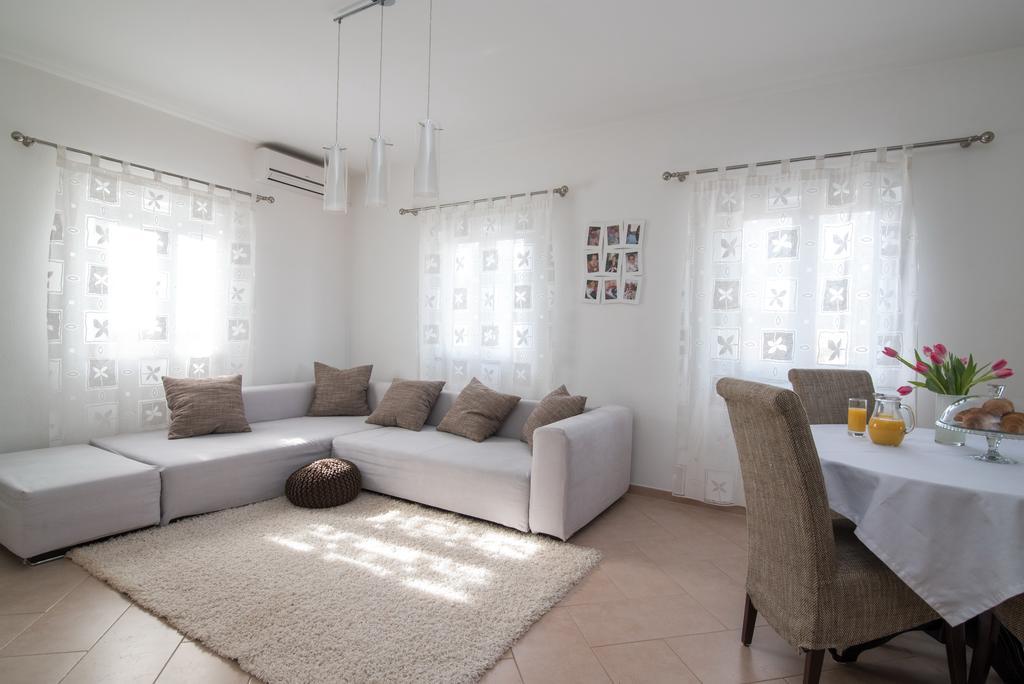 Apartment Marcela Sutivan Buitenkant foto